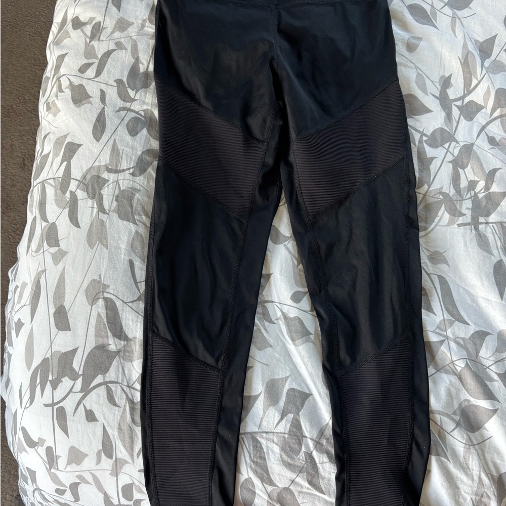 Zyia Black Leggings with Mesh Panels